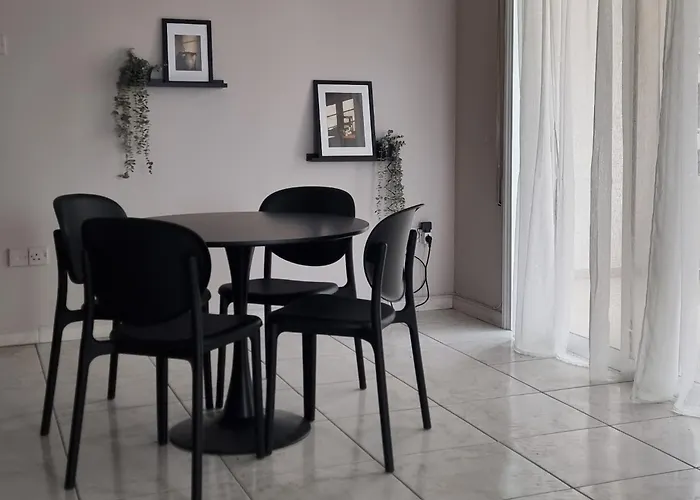 Sweet Apartment\'S